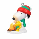 WINTER FUN WITH SNOOPY