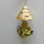 BIRD FEEDER