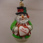 GLISTENING ROMANTIC SNOWMAN OLD WORLD