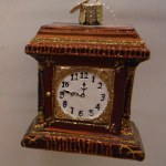 MANTLE CLOCK OLD WORLD