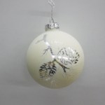 GLASS CHRISTMAS BALL