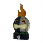 NY YANKES LIT TIKI BALL