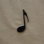 SILVER MUSIC NOTE MAGNET