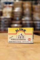 Al Amir Sardines in Oil with Chili Peppers 38oz