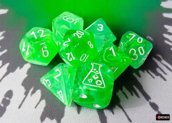 Lab Dice 7 Set Nebula Gelatinous / White