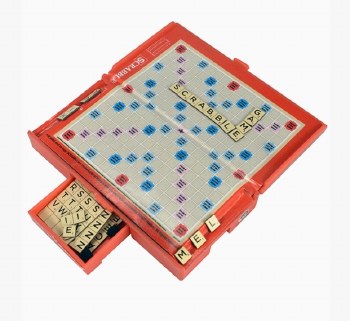 Scrabble: World's Smallest