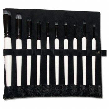 Leather Brush Roll
