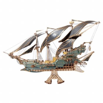 Future: Corsair Sailing Ship - Green