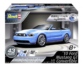 1/25 2010 Ford Mustang GT Convertible Plastic Model Kit