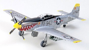 1/72 P-51 Mustang Korean War Fighter Plastic Model Kit