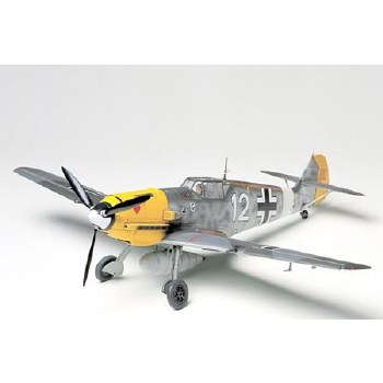 1/48 Messerschmitt BF109E Tropical Aircraft Model Kit