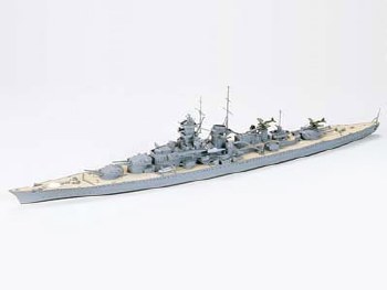 1/700  German Battlecruiser Gneisenau Plastic Model Kit