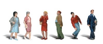 People Walking - HO Scale