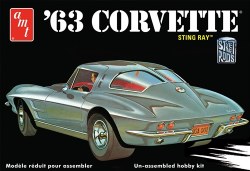 1/25 1963 Chevy Corvette Plastic Model Kit