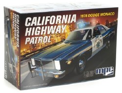 1/25 1978 Dodge Monaco CHP Police Car Plastic Model Kit