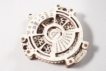 UGears: Date Navigator