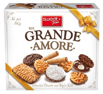 Sweet Plus Grande Amore Assorted Biscuits and Wafer Rolls 240g