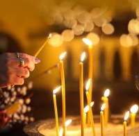 Additional picture of All Natural Beeswax Candles 10 Pack