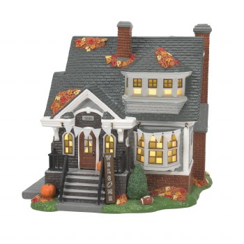 D56 SNOW VILLAGE FRIDAY NIGHT FANATICS