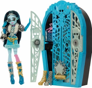 MONSTER HIGH SKULLTIMATE 6  FRANKIE