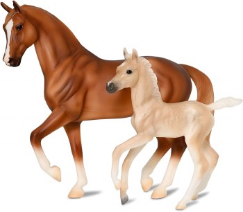 BREYER POWER &amp; PRECISION HORSE &amp; FOAL