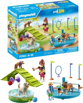 PLAYMOBIL DOG PARK