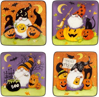 CERT INT'L HALLOWEEN GNOMES CANAPE PLATE