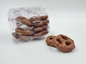BROMILOW'S 5oz MILK MINI PRETZELS