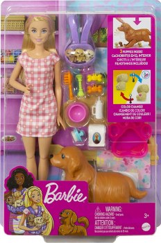 BARBIE DOLL W/PETS