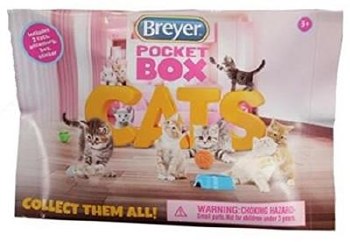 BREYER POCKET BOX CATS