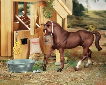 BREYER TRADITIONAL STABLE FEEDING SET