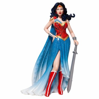COUTURE DE FORCE WONDER WOMAN