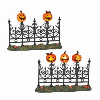 D56 VILLAGE JACK-O-LANTERN LIT FENCE