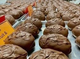 O'SHEA'S MILK VANILLA BUTTERCREAM EGG