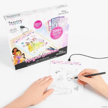 FASHION ANGEL DISNEY LIGHT UP SKETCH PAD