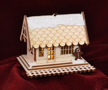 GINGER COTTAGES ALL ABOARD TRAIN DEPOT