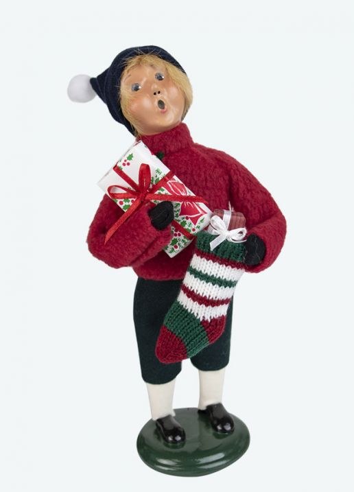 https://cdn.powered-by-nitrosell.com/product_images/23/5719/large-byers-choice-family-w-stockings-boy-carolers-specialty-families-1207b-624x866.jpg