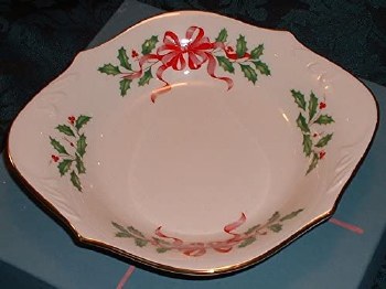 LENOX HOLIDAY ACCENT CANDY DISH