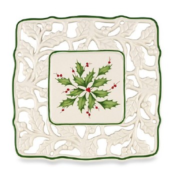 LENOX HOLIDAY CARVED TRIVET