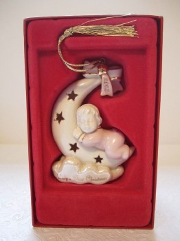 LENOX ORN BABY'S 1ST CHRISTMAS 2002
