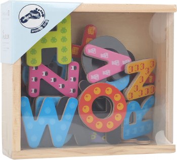 SMALL FOOT MAGNETIC LETTERS