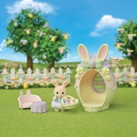 CALICO CRITTERS EASTER EGG HUTCH