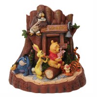 HEARTWOOD CREEK POOH CARVED BY HEART