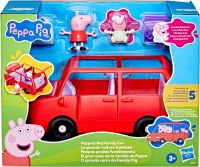 PEPPA'S BIG FAMILY CAR