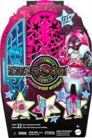 MONSTER HIGH SKULLTIMATE 6  CATTY