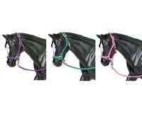 BREYER TRAD NYLON HALTER W/LEAD ROPE