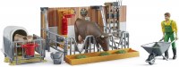 BRUDER BWORLD COW & CALF BARN W/FARMER