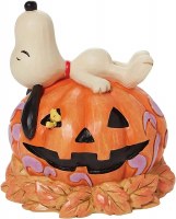 HEARTWOOD CREEK SNOOPY ON PUMPKIN