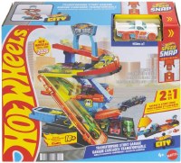 HOT WHEELS TRANSFORMING STUNT GARAGE