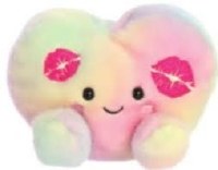 PALM PALS KOURTNEY KISSES HEART